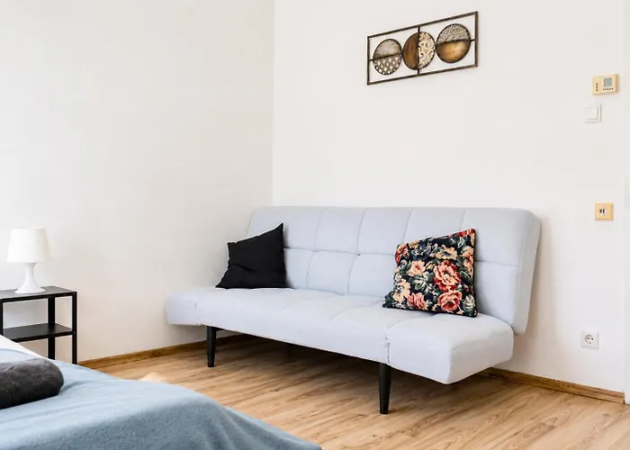Comfy 2br Tv & Wifi Suitable For Long Vienna