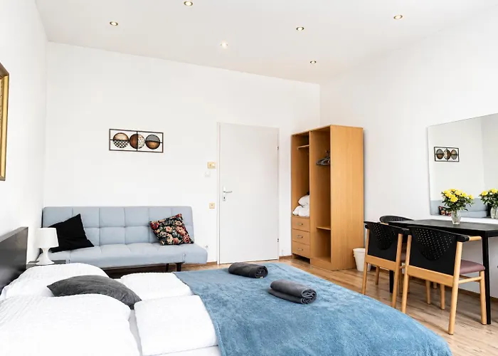Apartment Comfy 2br Tv & Wifi Suitable For Long Vienna